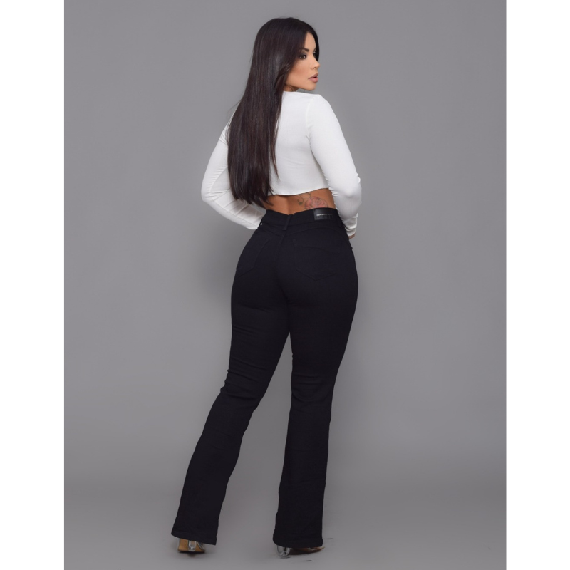 Calça Jeans Flare - Efeito Levanta Bumbum